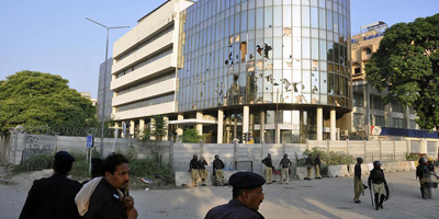 Protesters attack Geo offices in Islamabad